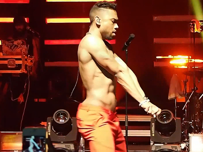 Miguel decided to awkwardly give his fans a rendition of his after hour activities, by simulating sex on stage during his Stockholm show in February. It made some pretty awkward viewing. Miguel, seen on stage topless, slowly gyrates and grinds on stage - at least he promotes safe sex. Some things just can't be unseen.